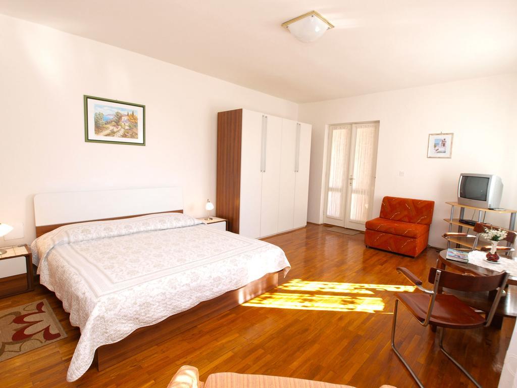 Apartments Rabac 981 Exterior foto